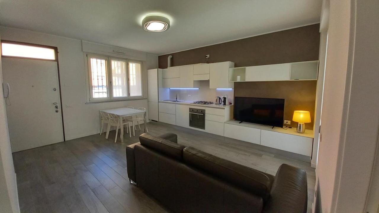 Home Sweet Home Pessano con Bornago Exterior foto